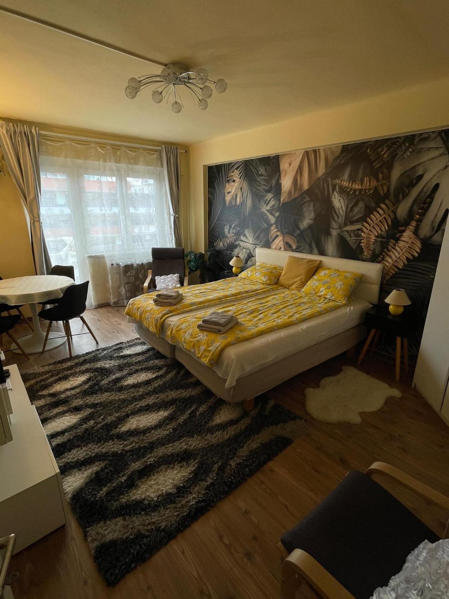 Vacyblue 1138 Vaci Ut 138b * Budapest