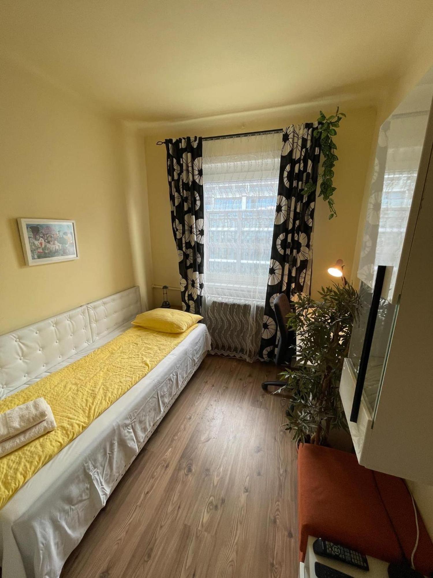 Vacyblue 1138 Vaci Ut 138b Budapest